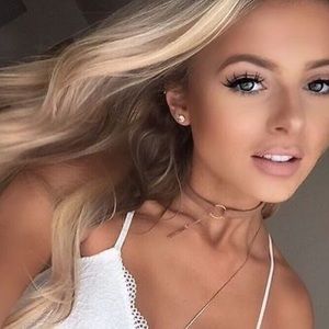 Brand new tan choker necklace